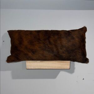 cowhide from Argentina 100% cotton pillow